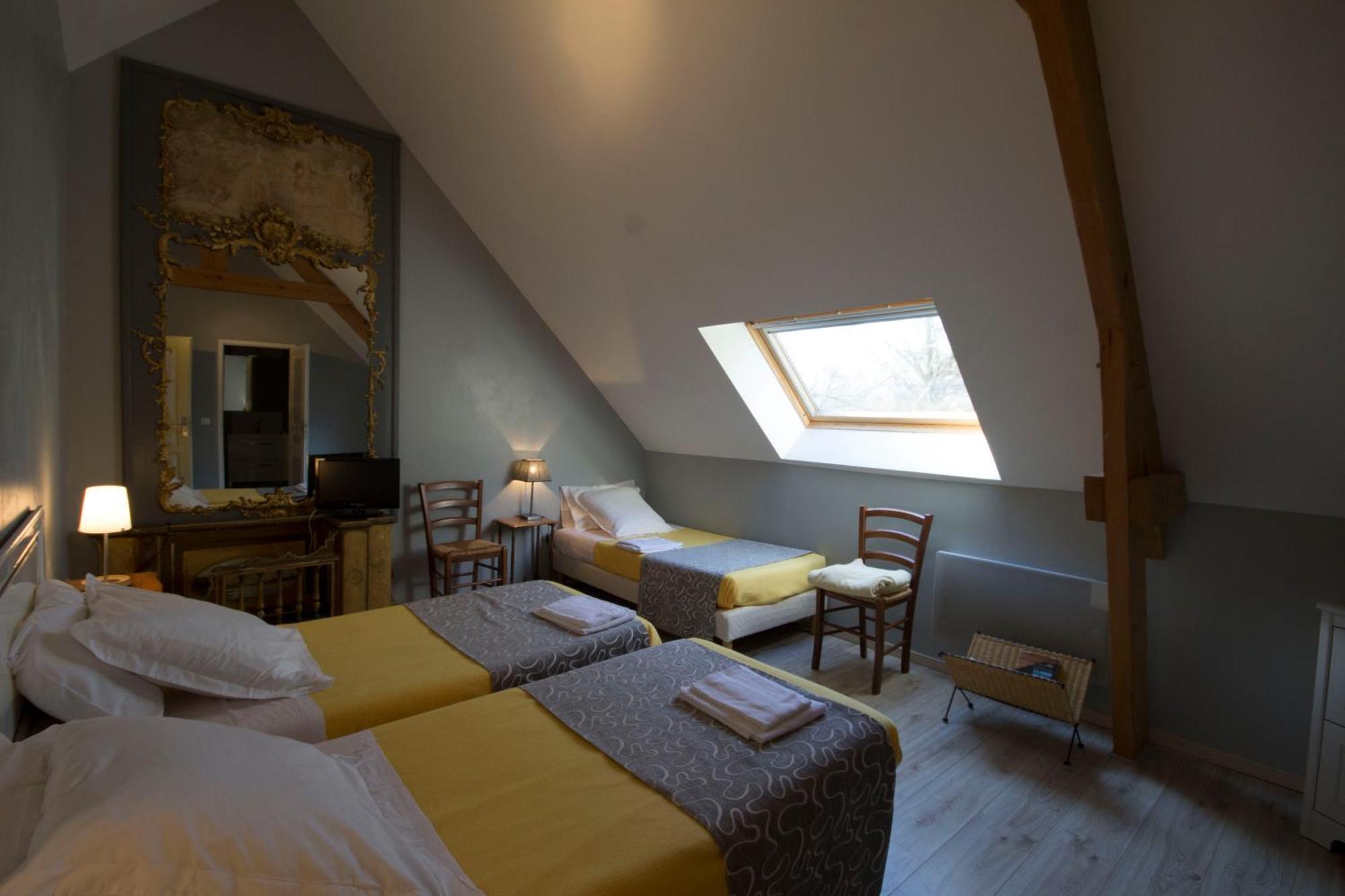 Manoir D'Hermos Bed & Breakfast Saint-Eloi-de-Fourques ภายนอก รูปภาพ